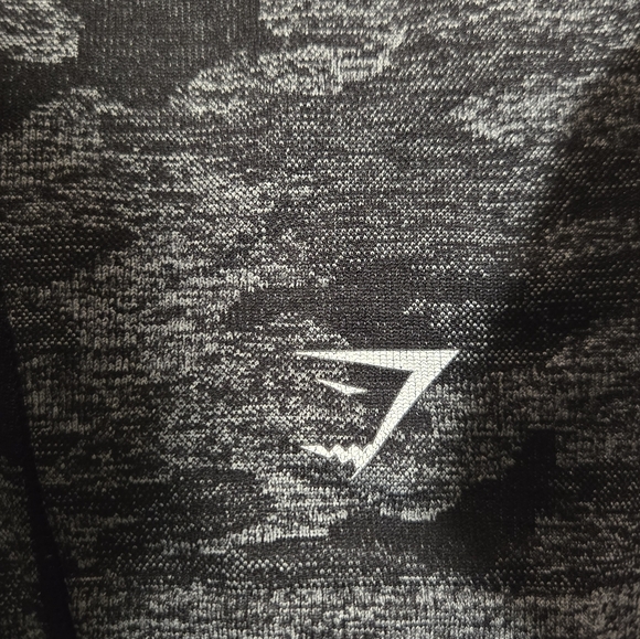 Gymshark Women's Adapt Camo Seamless Leggings - Asphalt Grey/Black - Picture 7 of 13